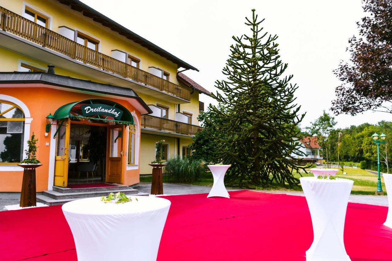 Dreilandhof Hotell Fürstenfeld Exteriör bild