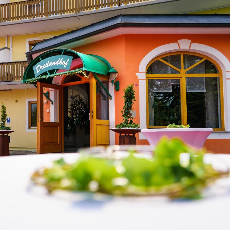 Dreilandhof Hotell Fürstenfeld Exteriör bild