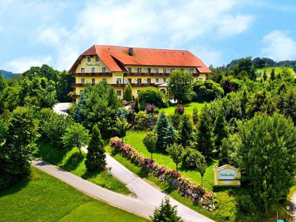Dreilandhof Hotell Fürstenfeld Exteriör bild
