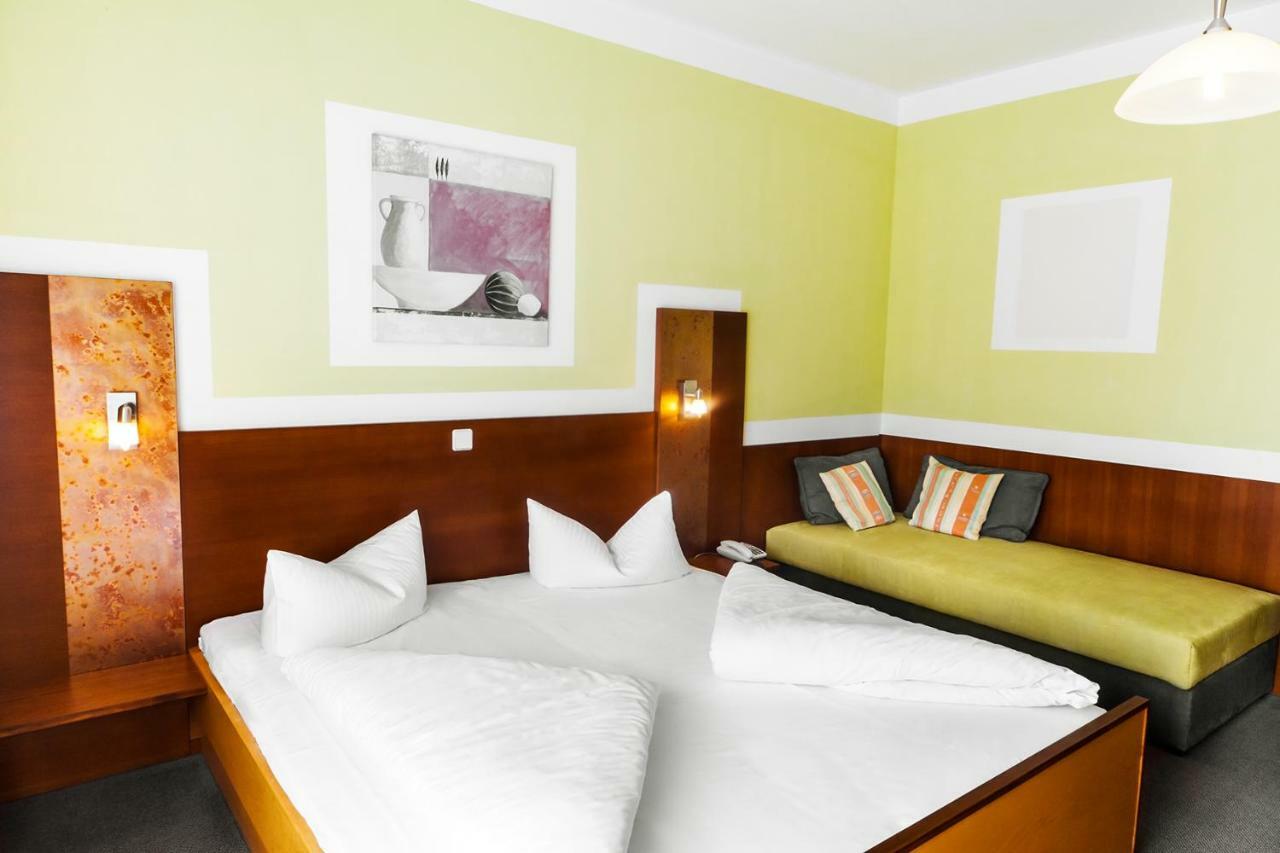 Dreilandhof Hotell Fürstenfeld Exteriör bild